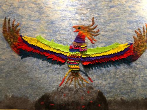 Kullerinden Dogan Zumrudu Anka